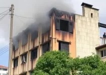 prédio da Sedap atingido pelas chamas em Castanhal