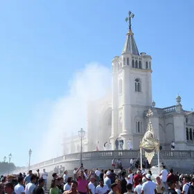 Círio de Montes Altos